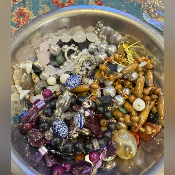 Mixed Bead Soup Craft - Picture 4 of 9